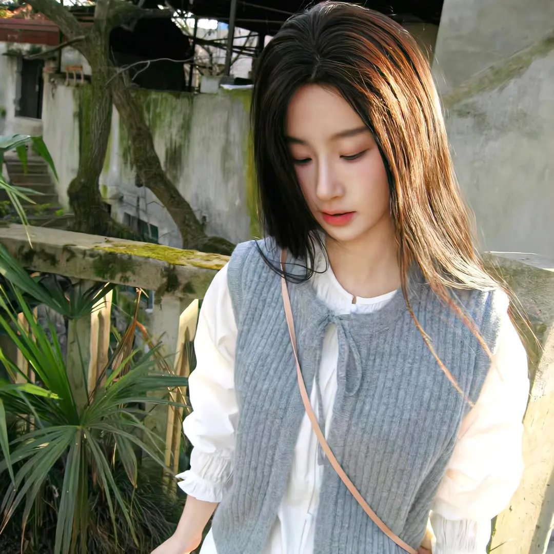 蜜桃女孩封面